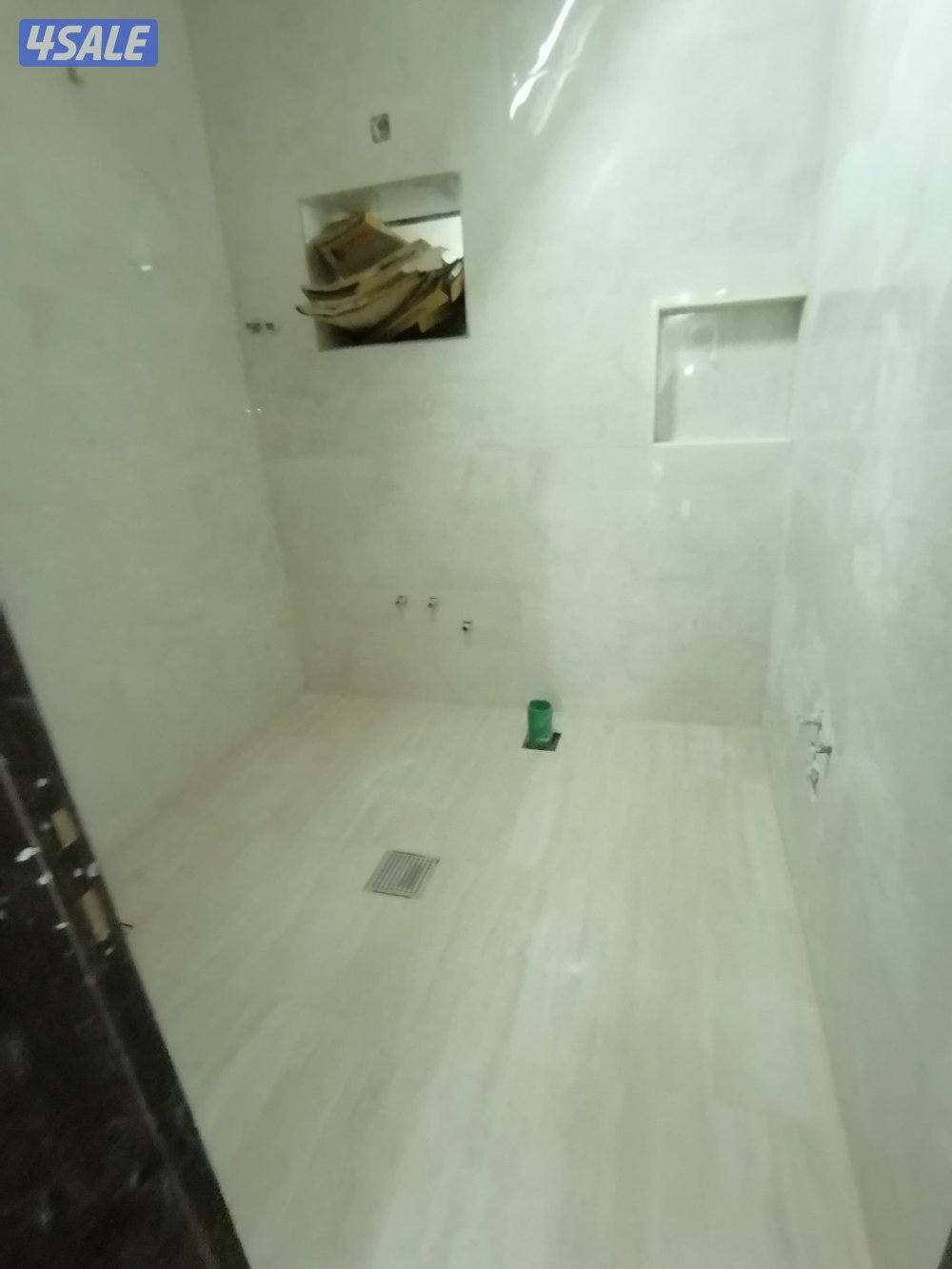 فني تركيب جميع انواع السيراميك والجيرانيت والرخام .باركية . درج .وجار5