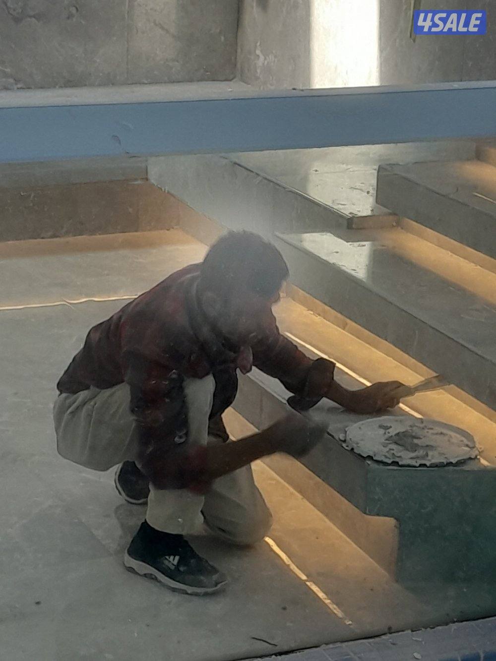 فني تركيب جميع انواع السيراميك والجيرانيت والرخام .باركية . درج .وجار15
