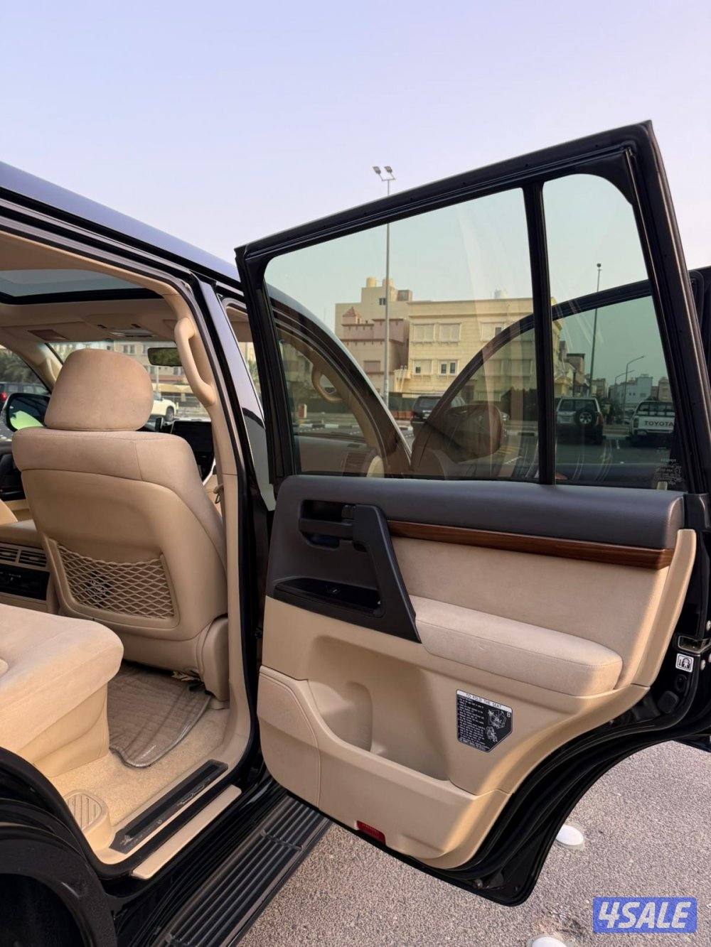 لاندكروزر GXR وارد الساير10