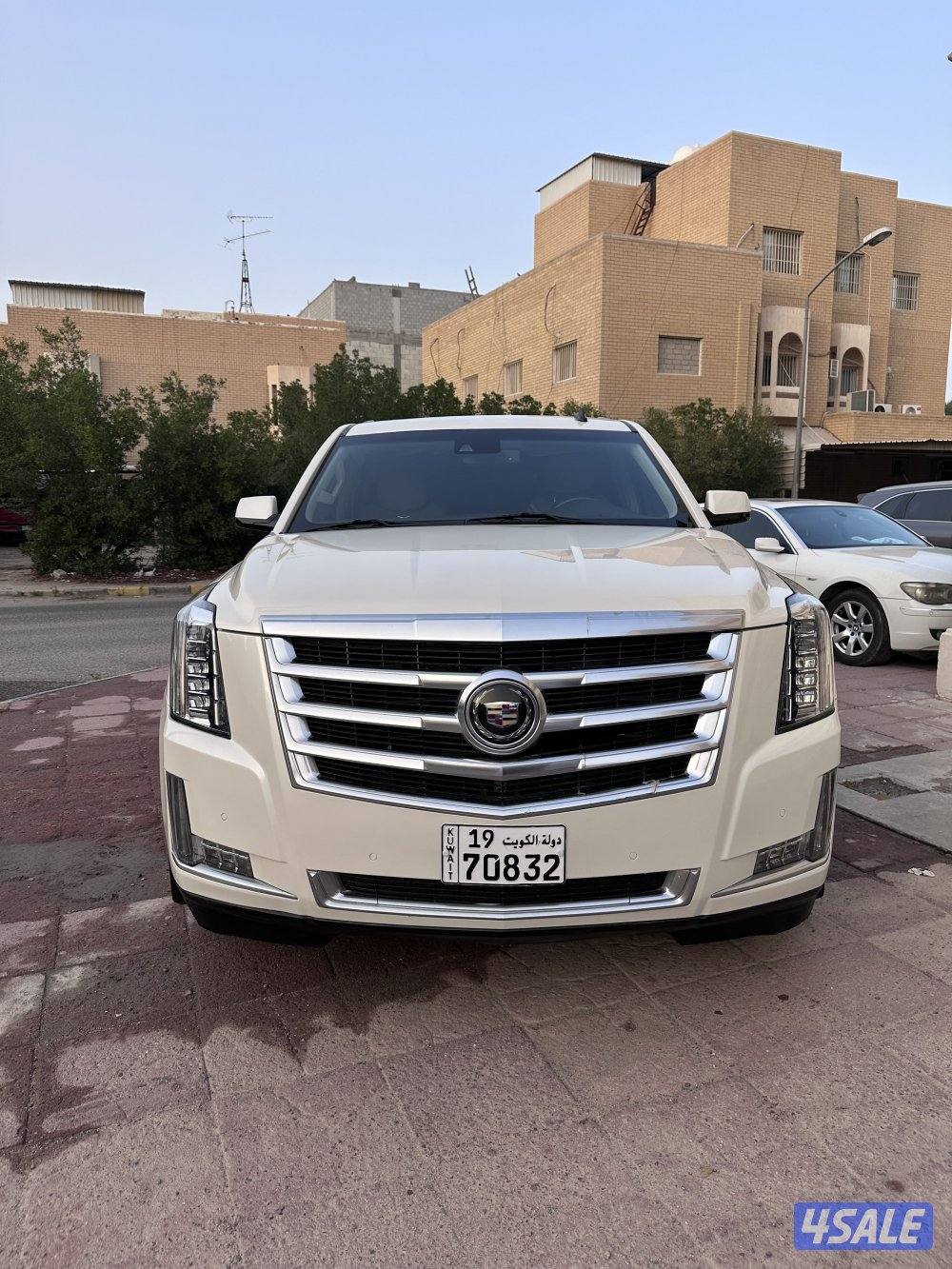 للبيع اسكاليد 2015 بريميوم2