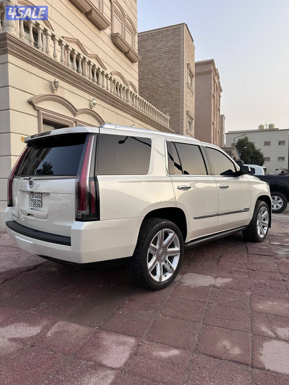 للبيع اسكاليد 2015 بريميوم5