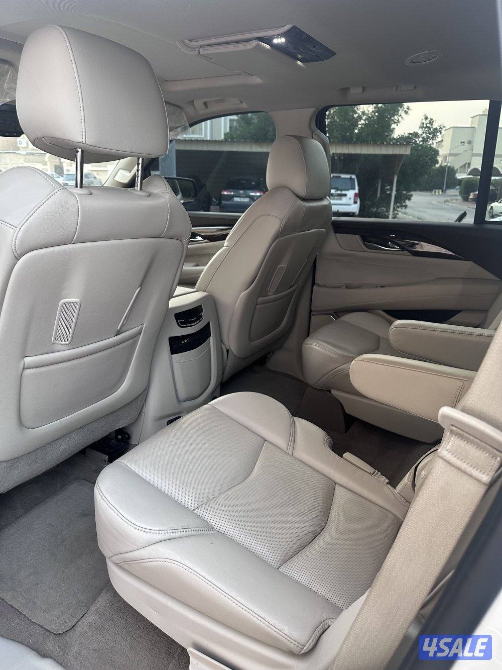 للبيع اسكاليد 2015 بريميوم7