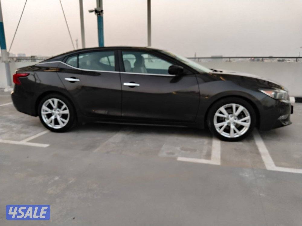 nissan maxima1