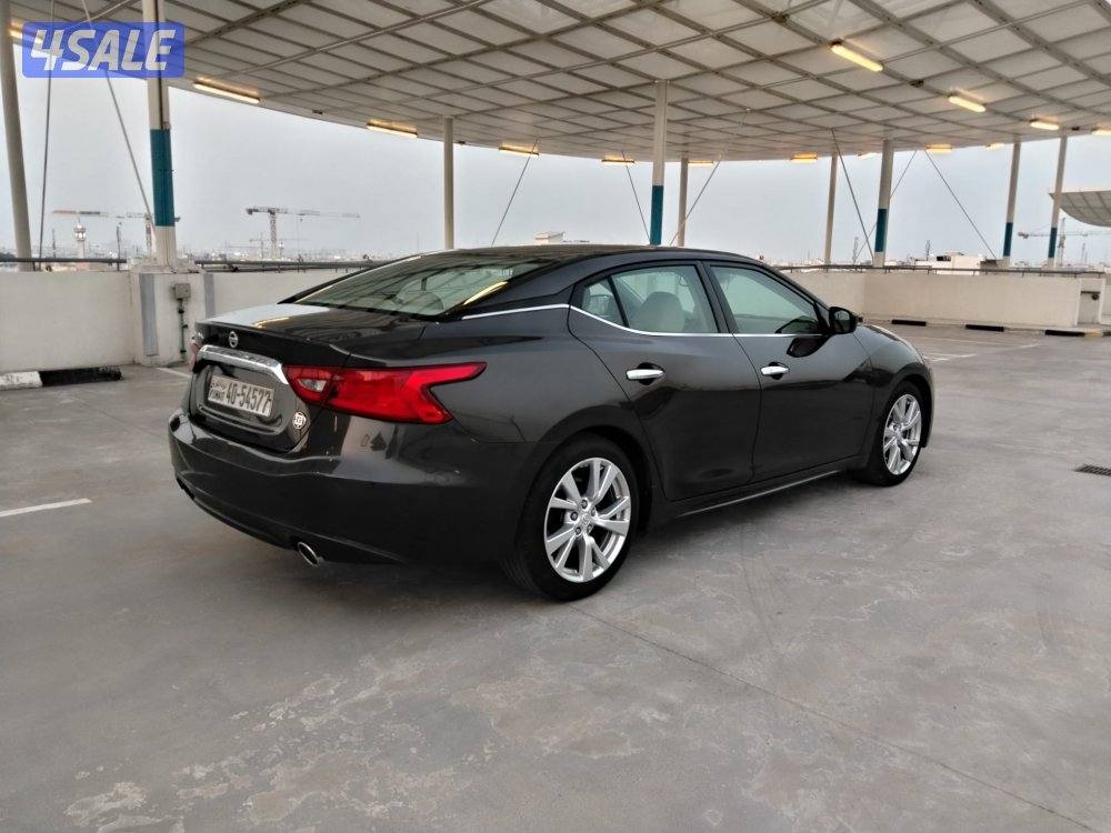 nissan maxima12