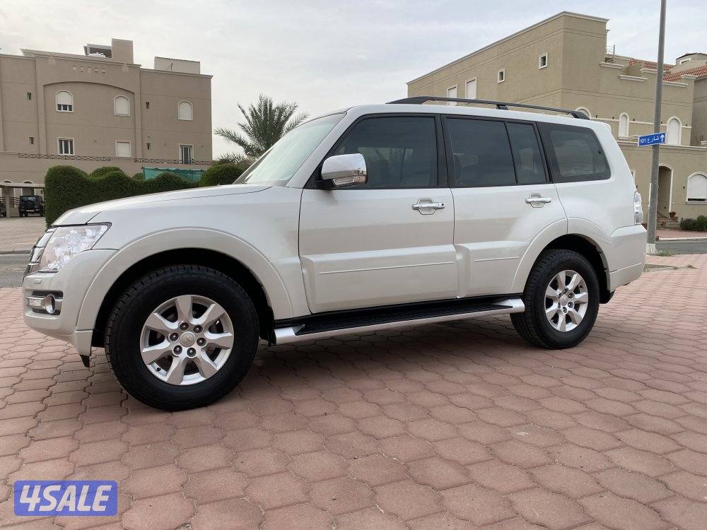 للبيع جيب باجيرو موديل 2017 صبغ الوكالة كأمل الموصفات2
