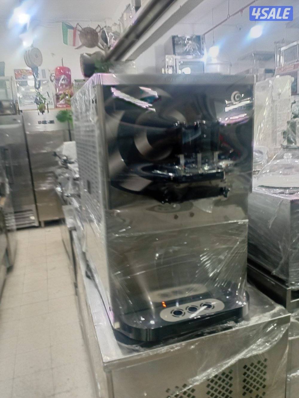 نشتري ونبع معدت المطعم0