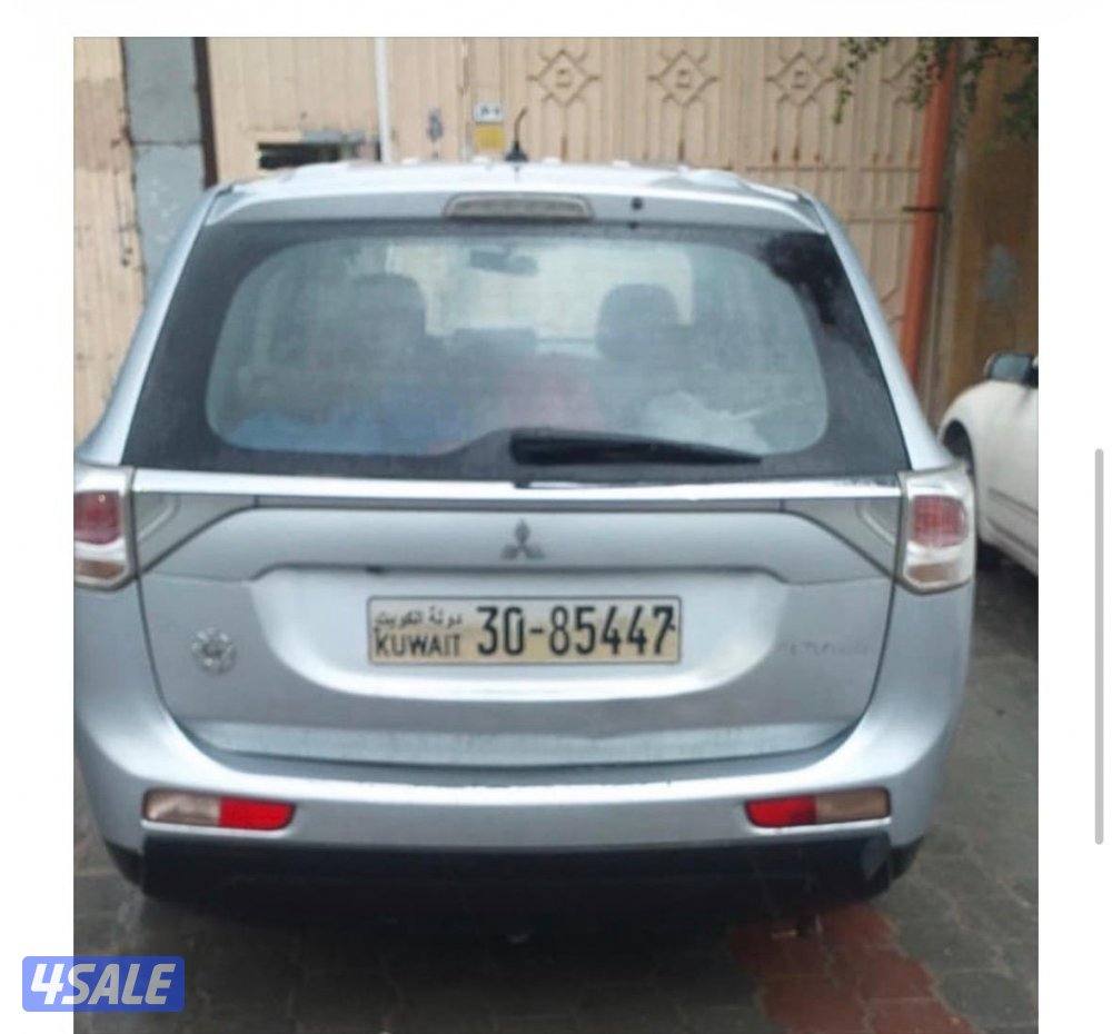 ميتسوبيشي اوتلاندر1