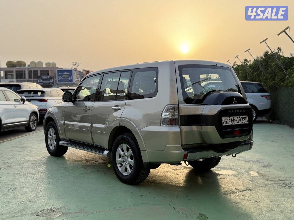 للبيع كاش بالأقساط باجيرو 20224