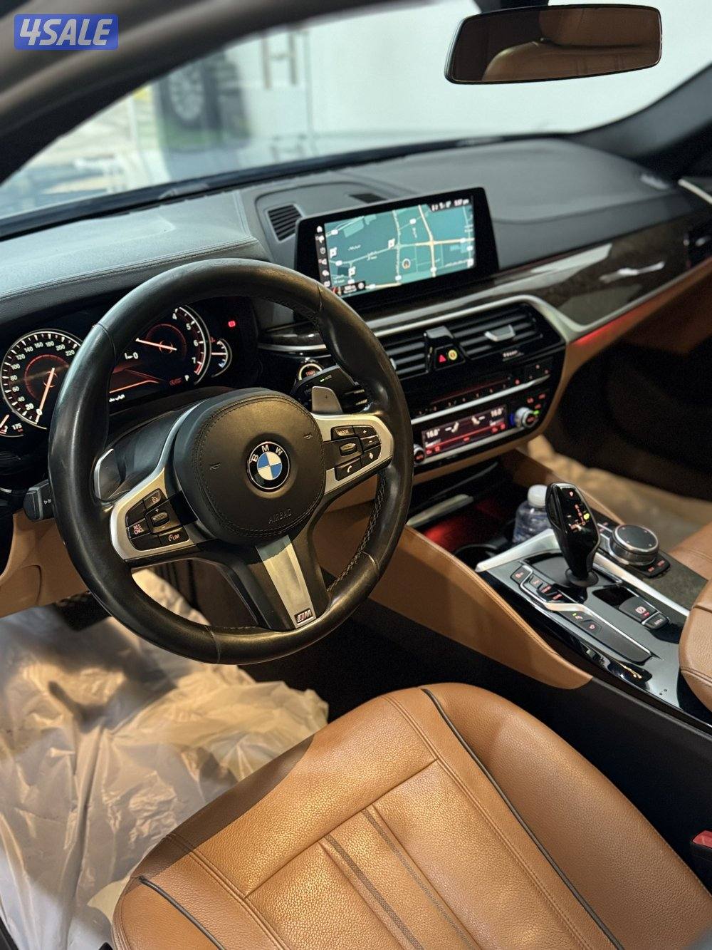Bmw 530i ( Luxury Line )5