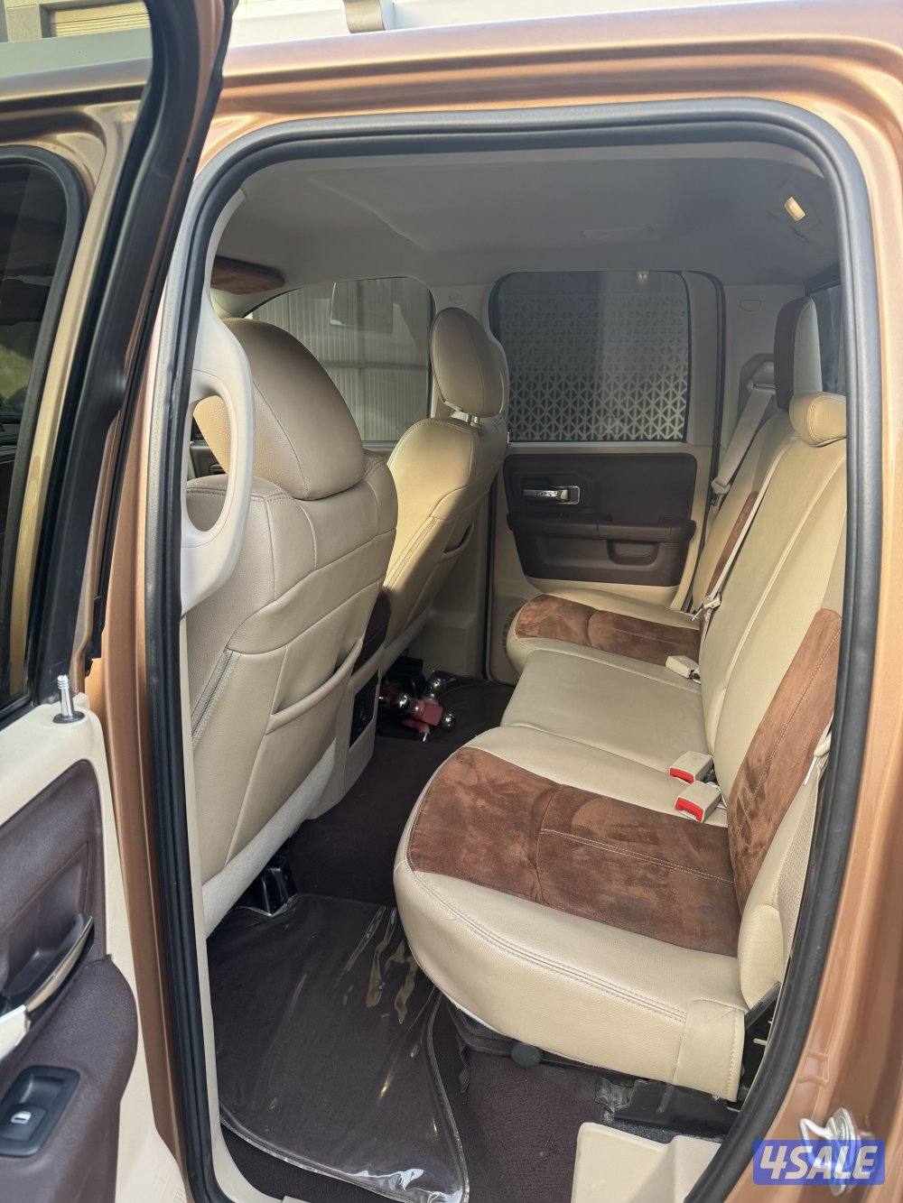 للبيع وانيت دوج رام صدر ونص2