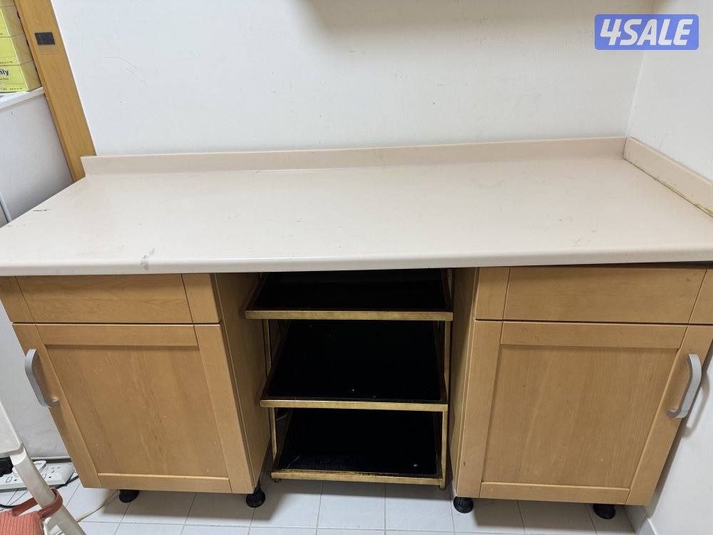 خزاين مطبخ لحله جيده مع مكتب3