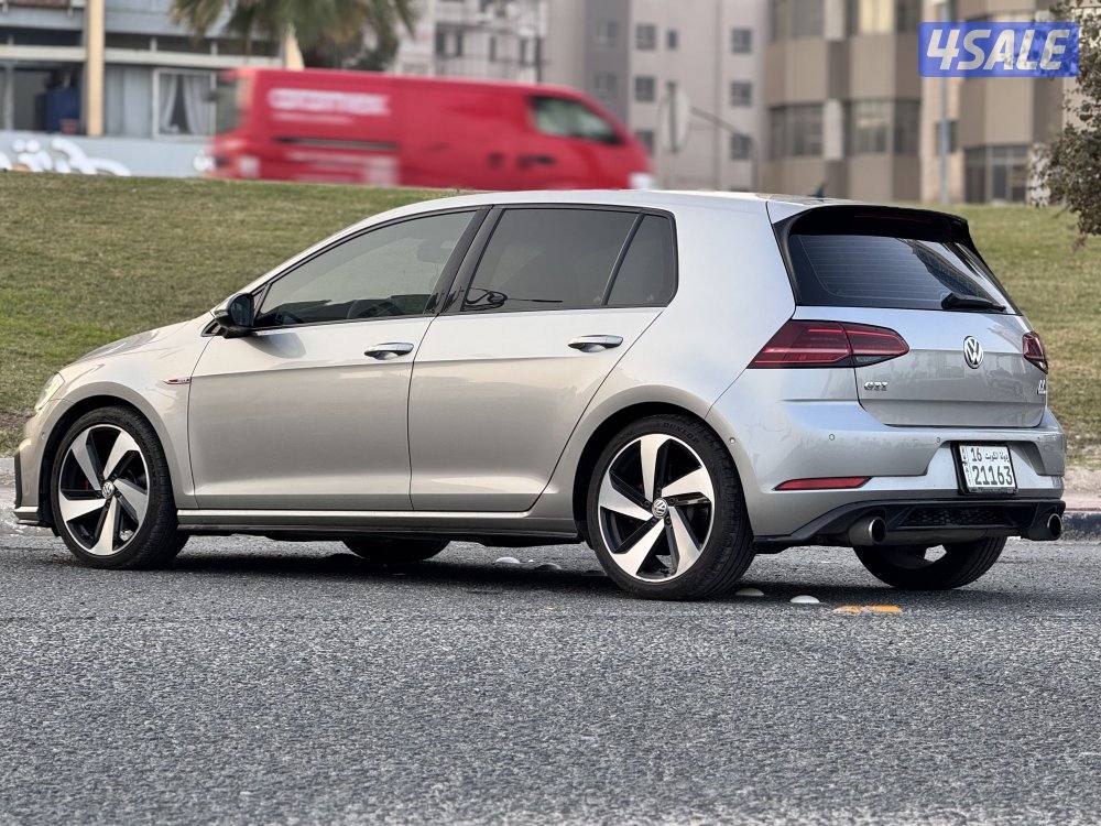 جولف Gti موديل 2019  صبغ الوكاله4