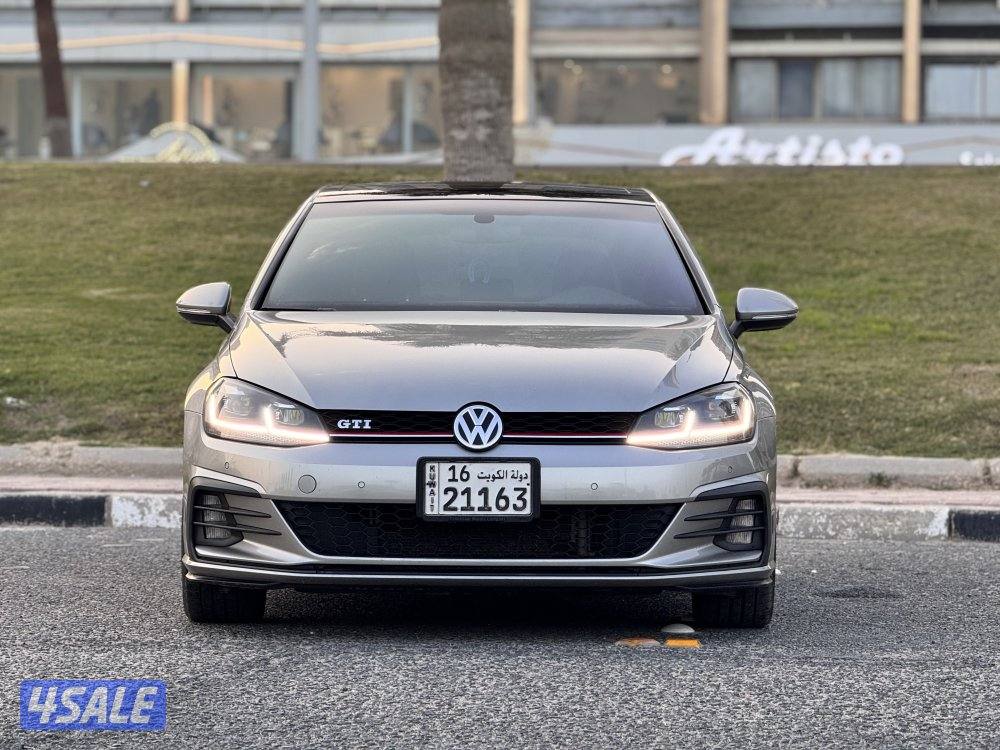 جولف Gti موديل 2019  صبغ الوكاله5
