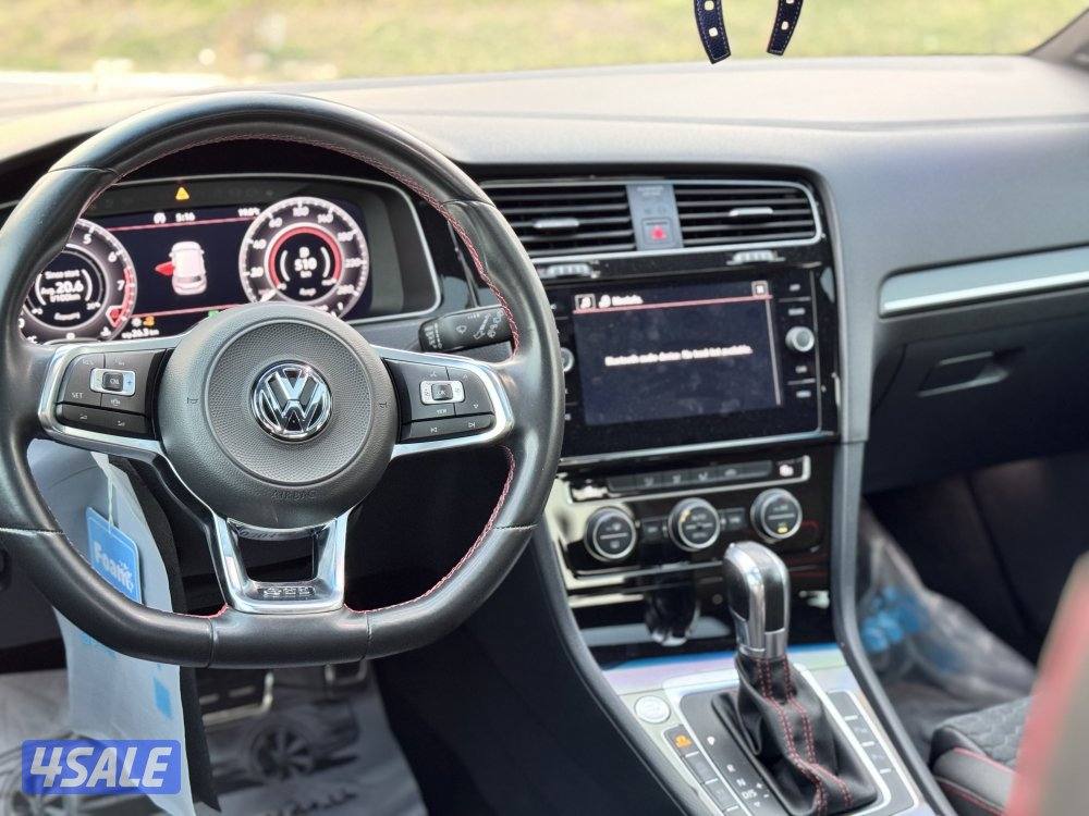 جولف Gti موديل 2019  صبغ الوكاله7