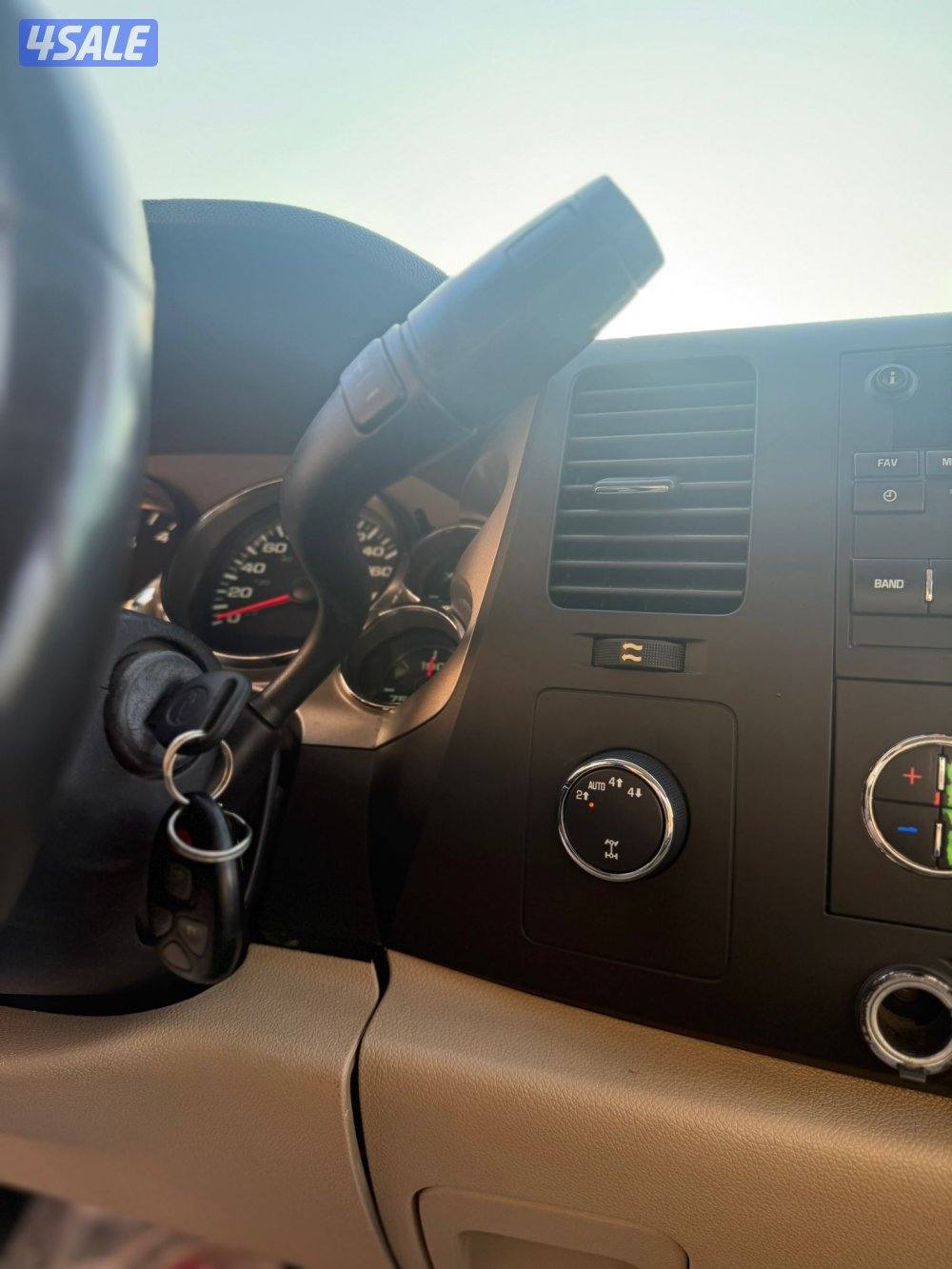 للبيع سلفرادو 2012 غمارتين دبل قير3