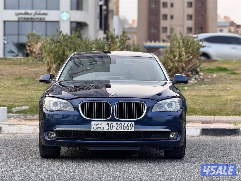 بي ام 730 موديل 20115