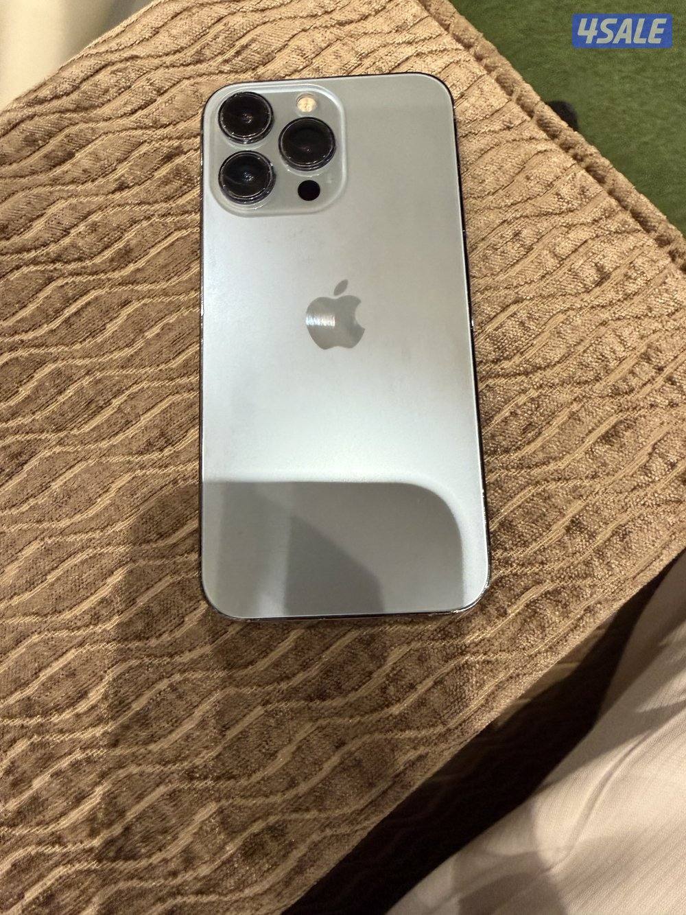 ايفون 13 برو1