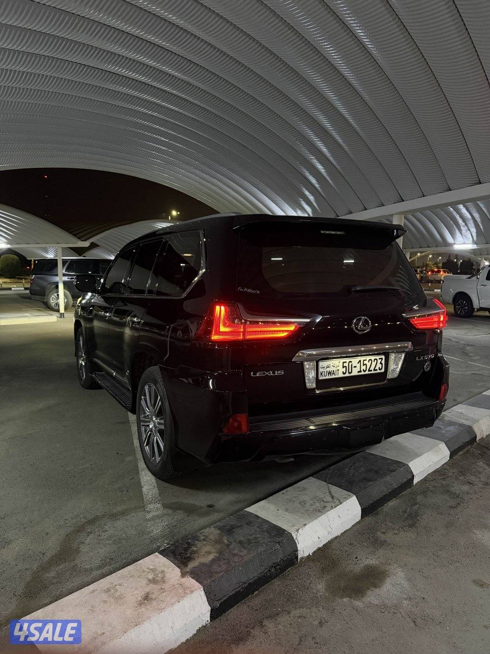 جيب لكزس٢٠١٧0