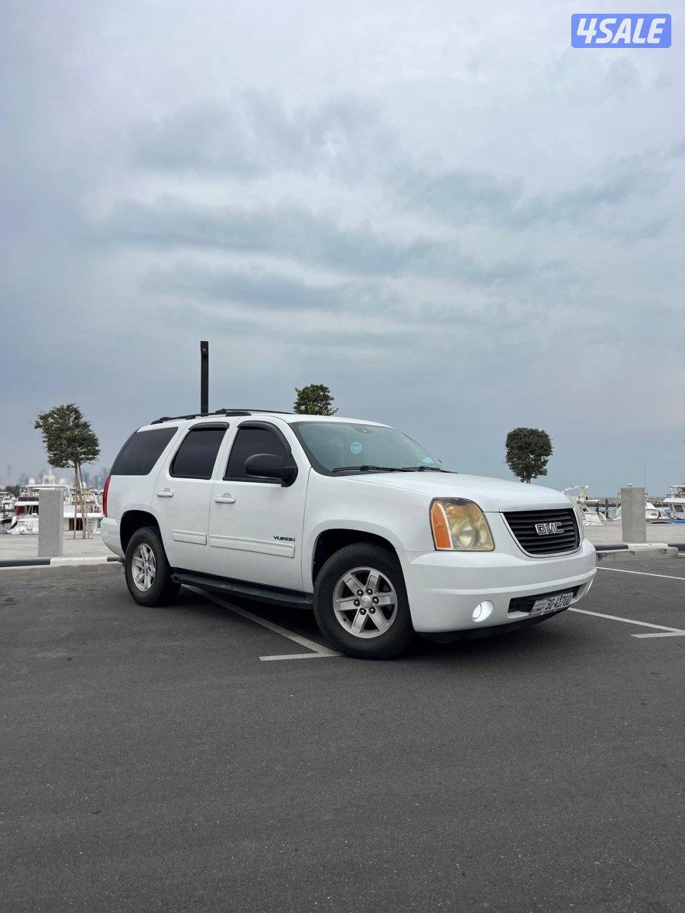 للبيع GMC يوكن موديل 20130