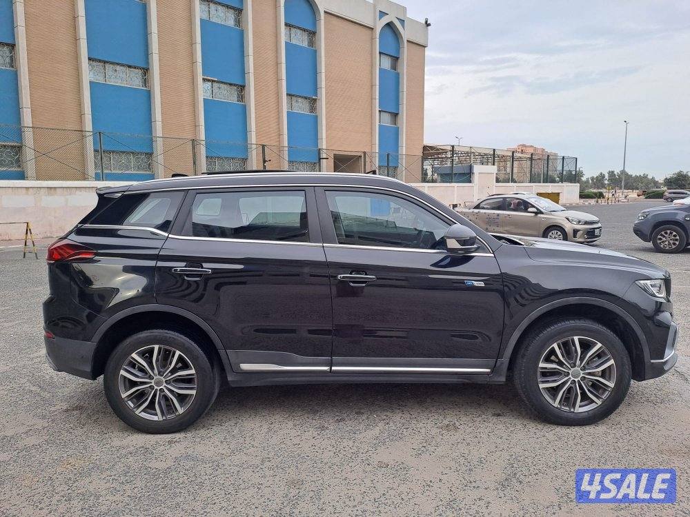 جيلي ازكارا 20213