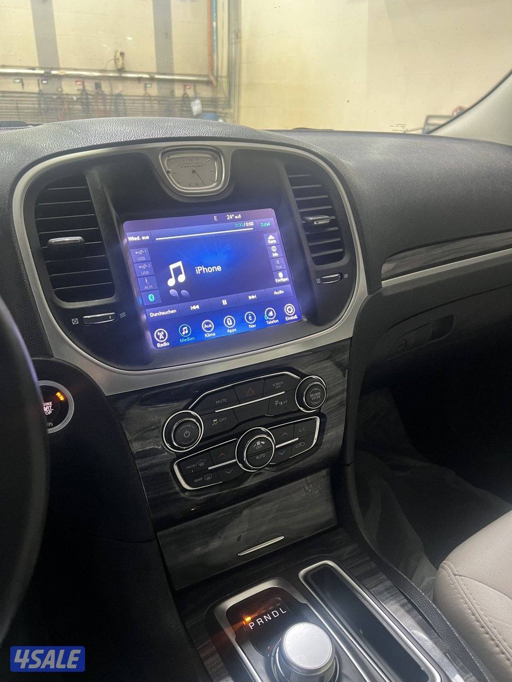 كرايزلر C3001