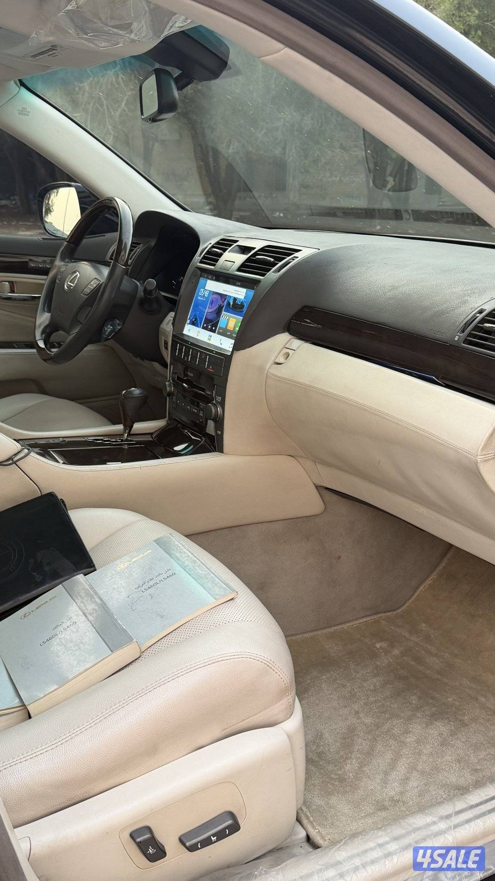 للبيع لكزس ٤٦٠ قمه بالنضافه8
