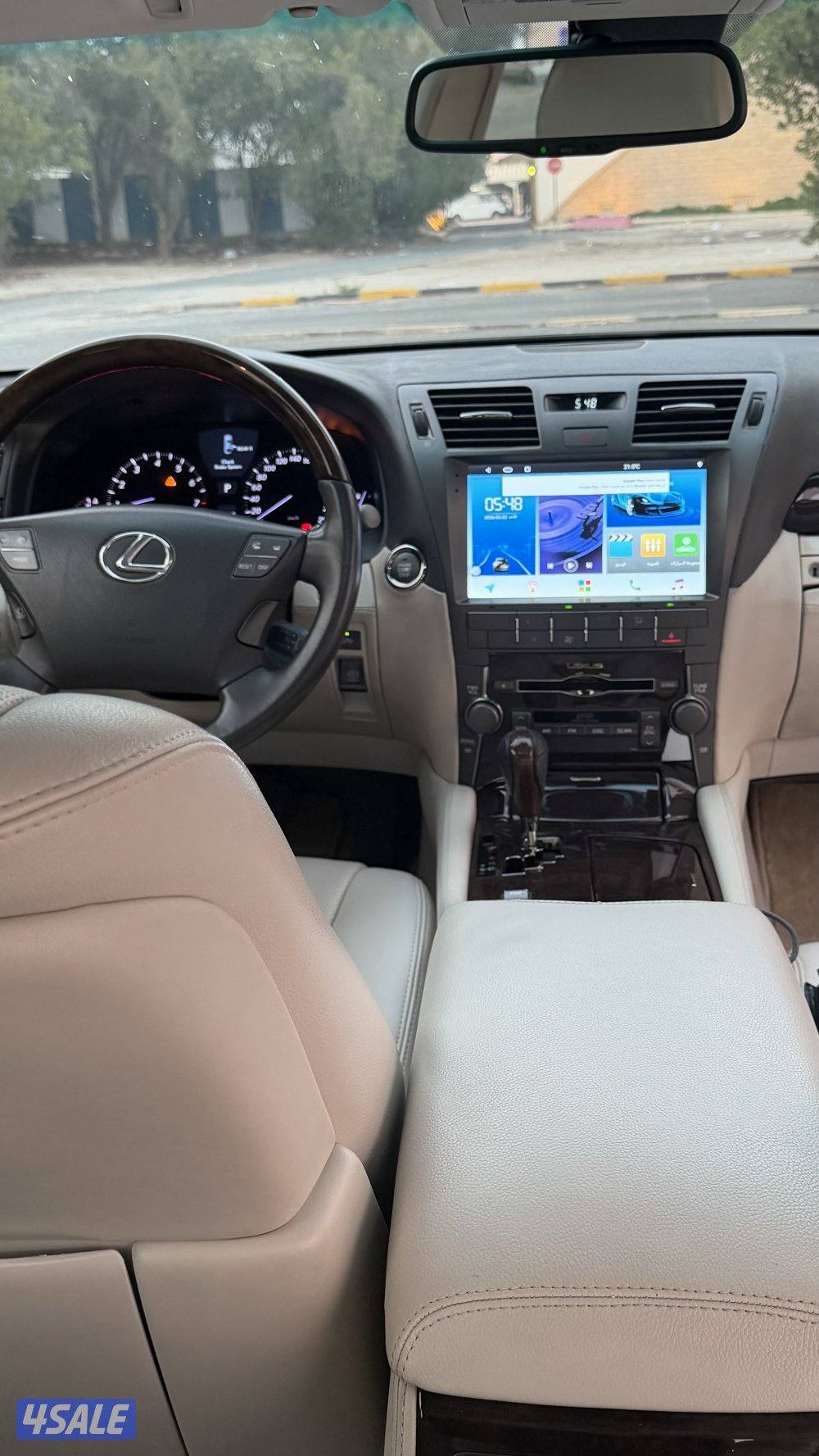 للبيع لكزس ٤٦٠ قمه بالنضافه9