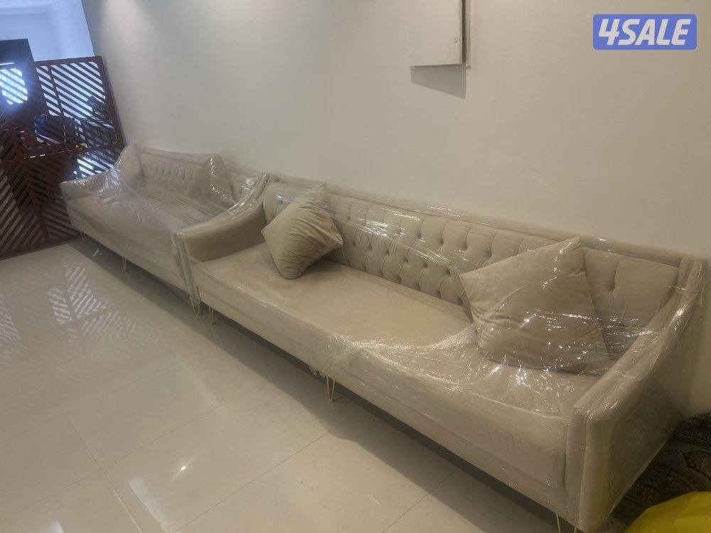 للبيع غنفات بمنطقة الشهداء استعمال خفيف عدد ٢ طول كل وحده 2.801