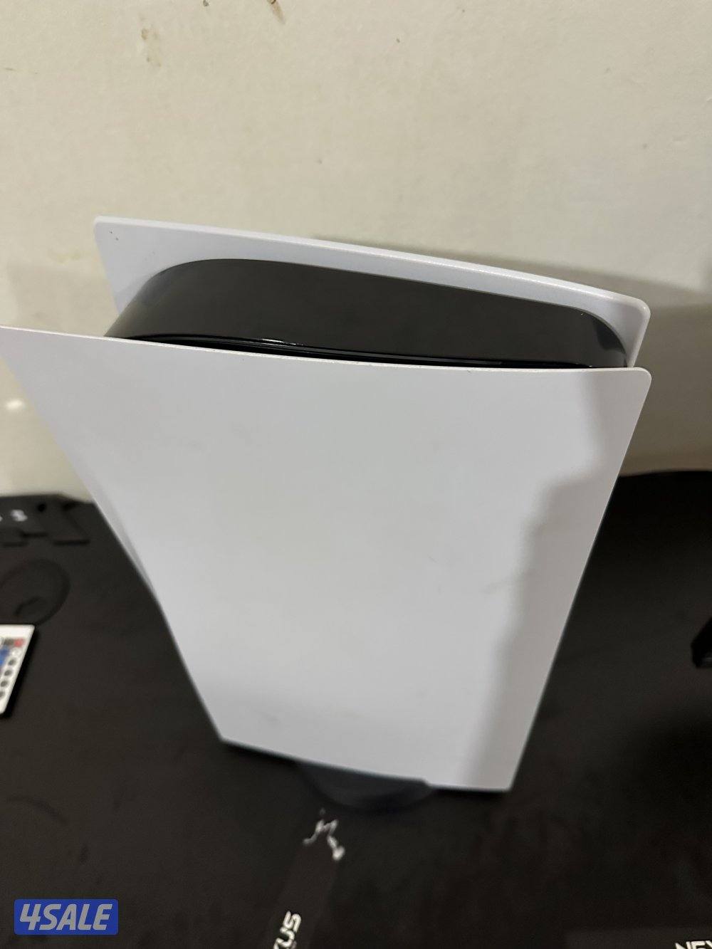 سوني 5 نظيفة مافبه شي مو مفتوحه 110واحد تيره 🔥🔥5