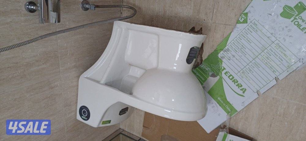 Professional Plumber - فني صحي9