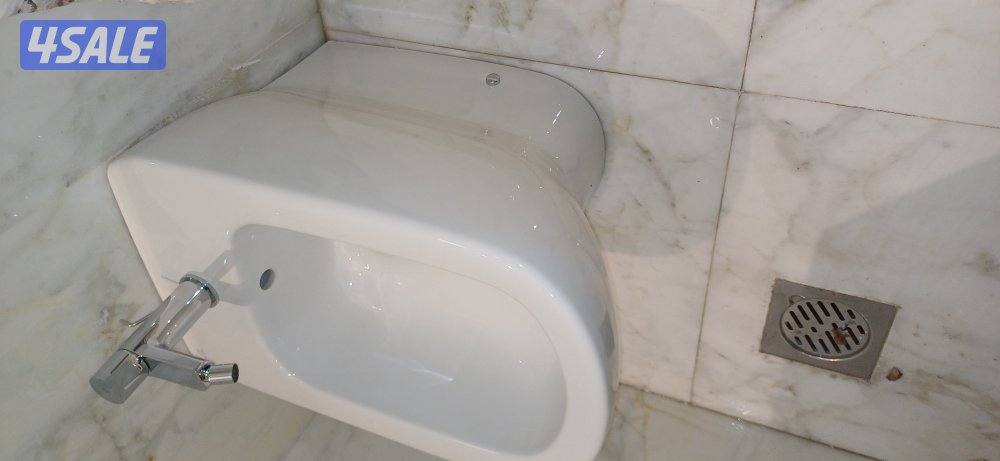 Professional Plumber - فني صحي14