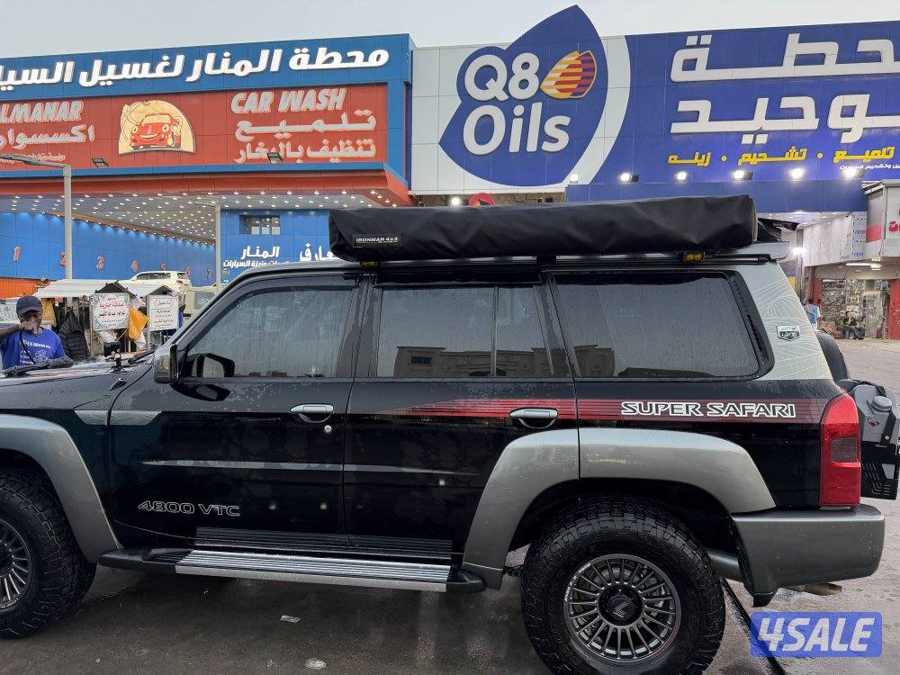 Ironman deltawing 180 awning + wall1