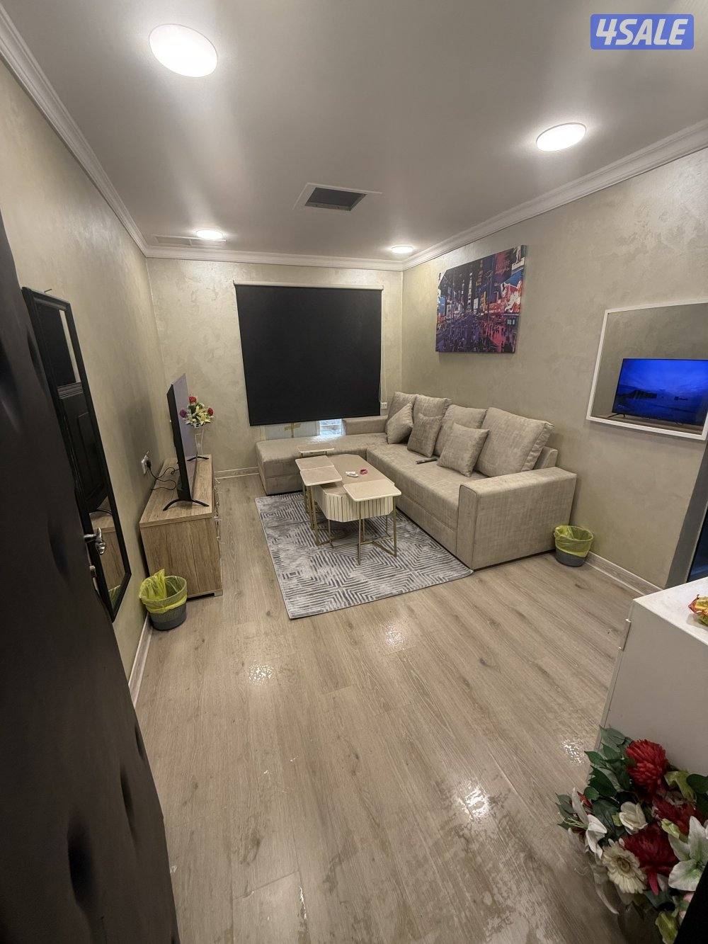 يوجد لدينا شقق الايجار غرفة وصالة ومطبخ وحمام3