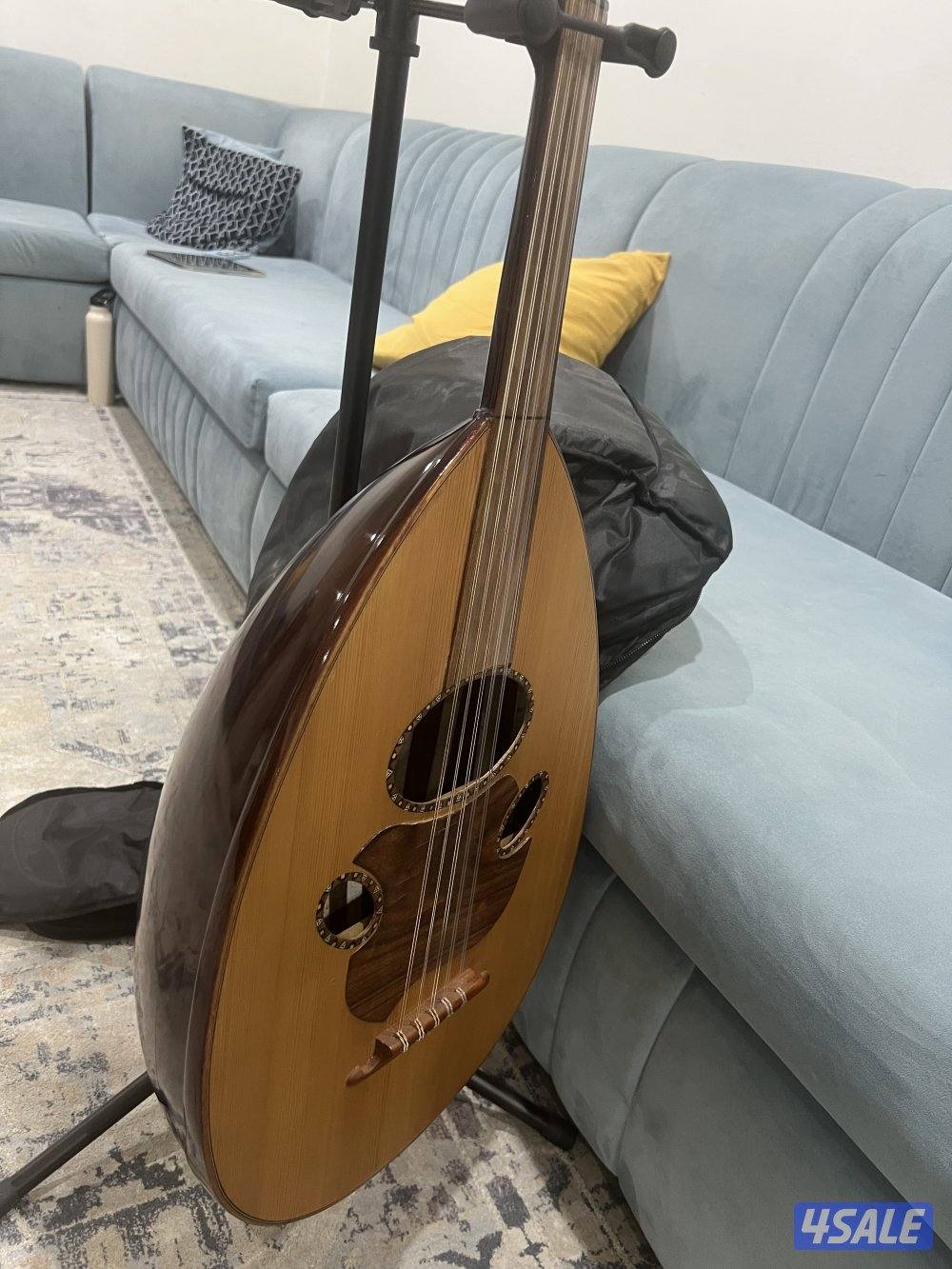 للبيع عود درجه اولى احترافي0