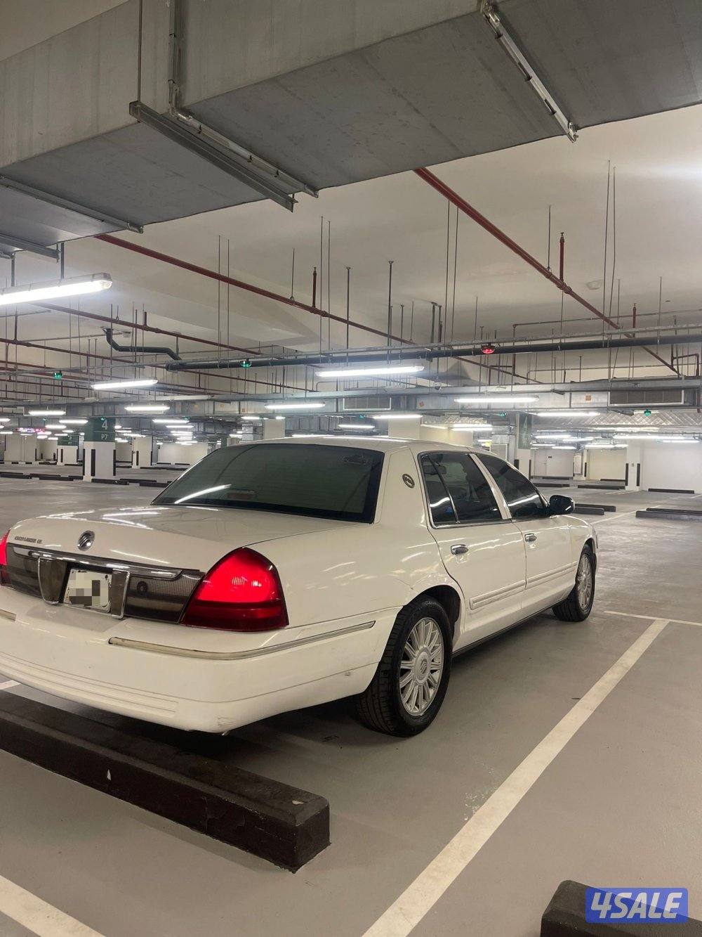 بيعه سريعه فورد ماركيز ٢٠٠٩0