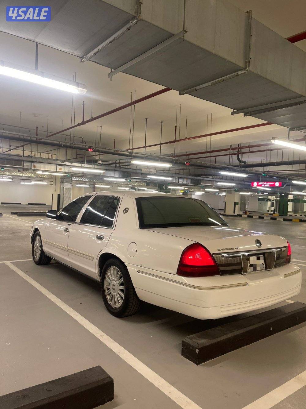 بيعه سريعه فورد ماركيز ٢٠٠٩2