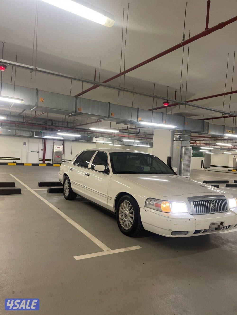 بيعه سريعه فورد ماركيز ٢٠٠٩4