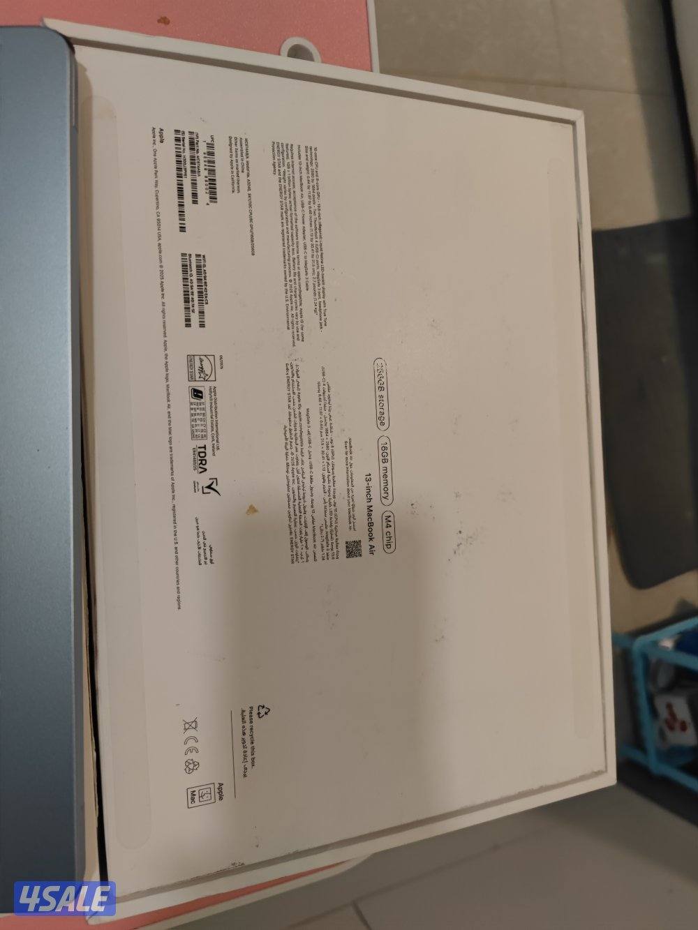 MacBook Air m4 16GB ram 260 GB storage is the new I was only using one5