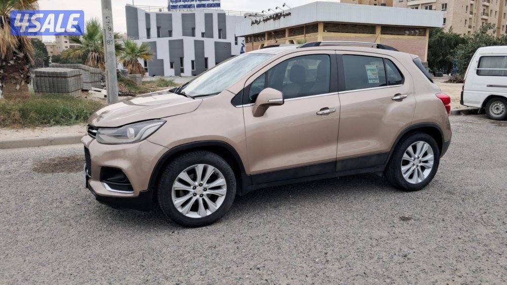 للبيع تراكس0