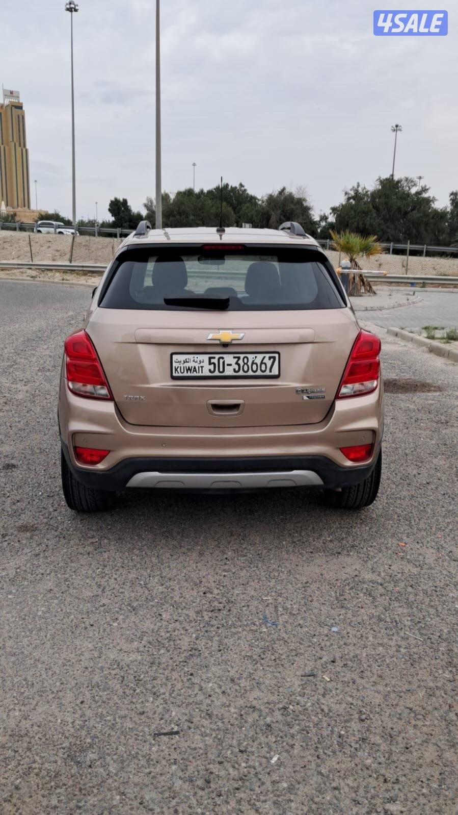 للبيع تراكس2