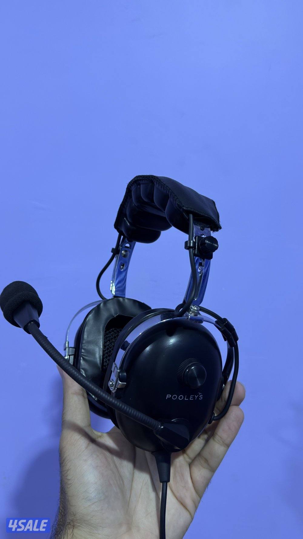 Pooley's general aviation headset , CRP-5, kneepad1