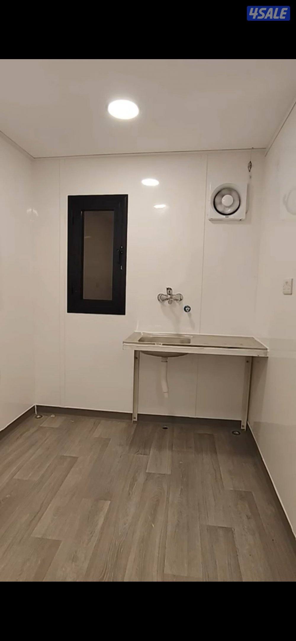 شاليه للبيع ١٢ في ٤ غرفتين وحمام ومطبخ مع طاقة شمسية2