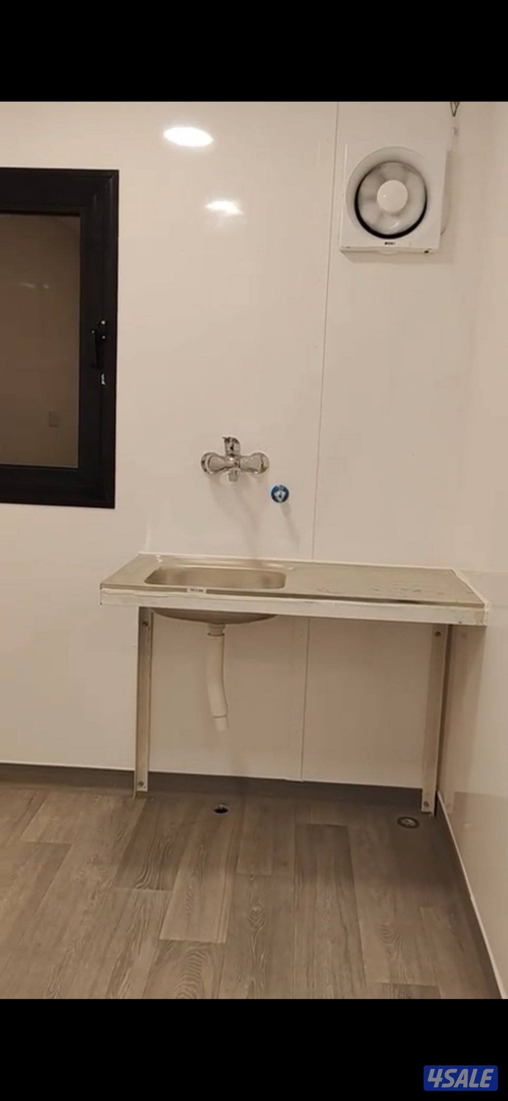 شاليه للبيع ١٢ في ٤ غرفتين وحمام ومطبخ مع طاقة شمسية3