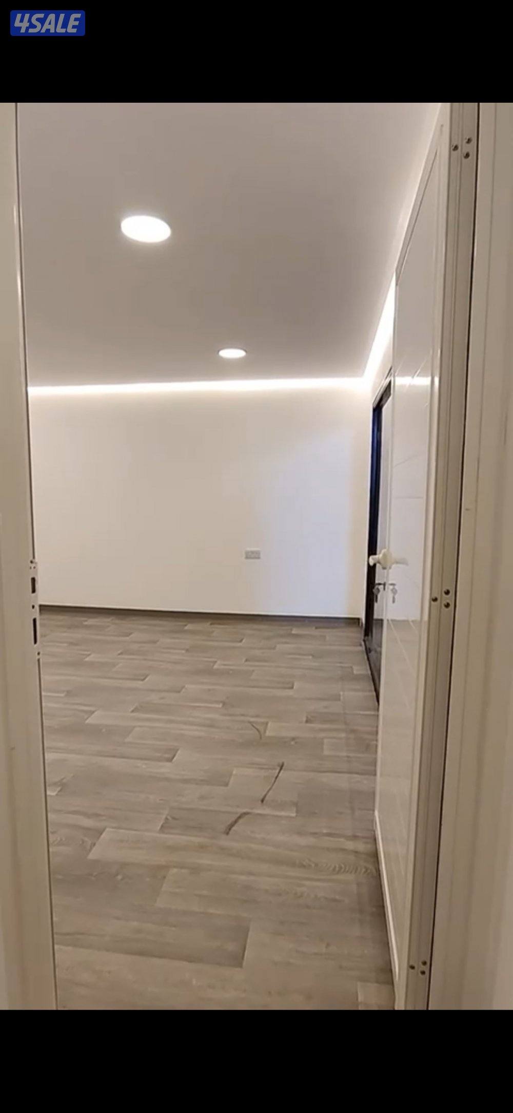 شاليه للبيع ١٢ في ٤ غرفتين وحمام ومطبخ مع طاقة شمسية4