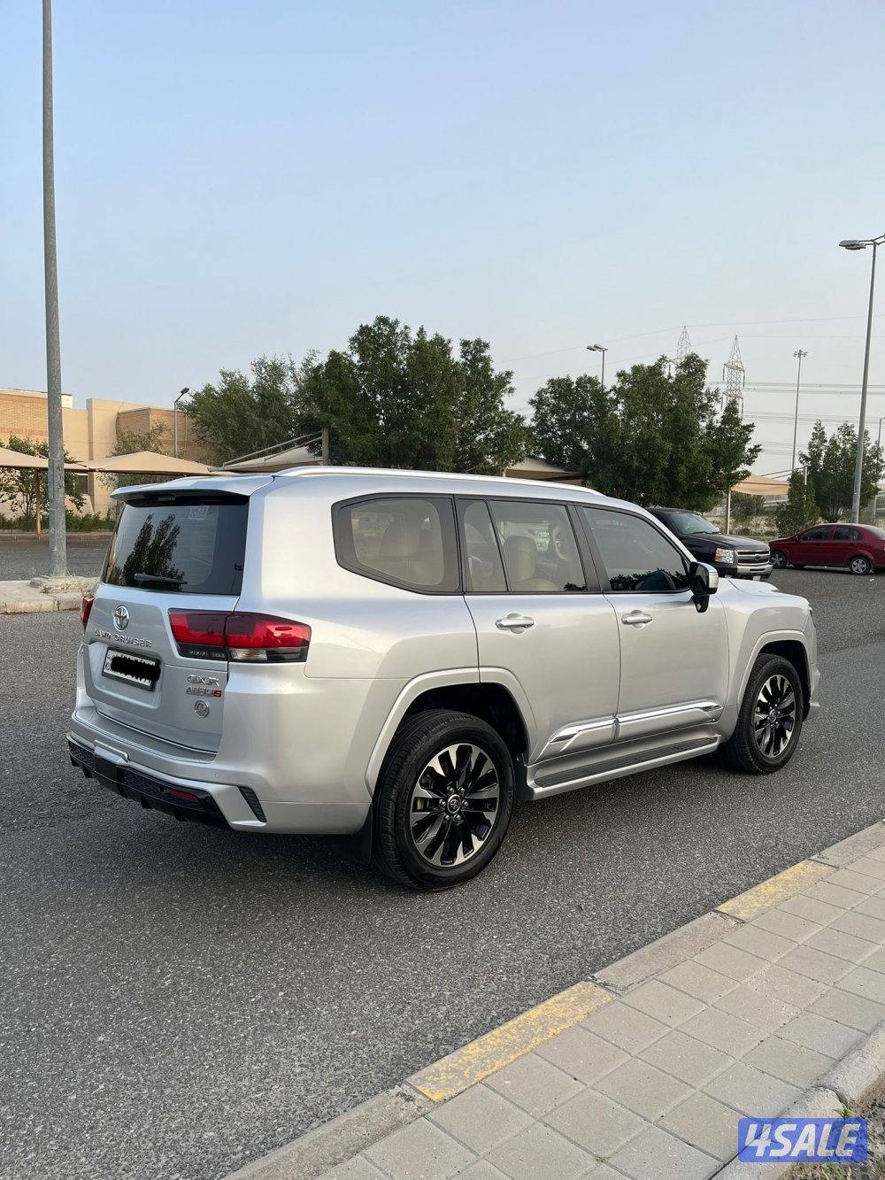 لاندكروزر تون تيربو 20233