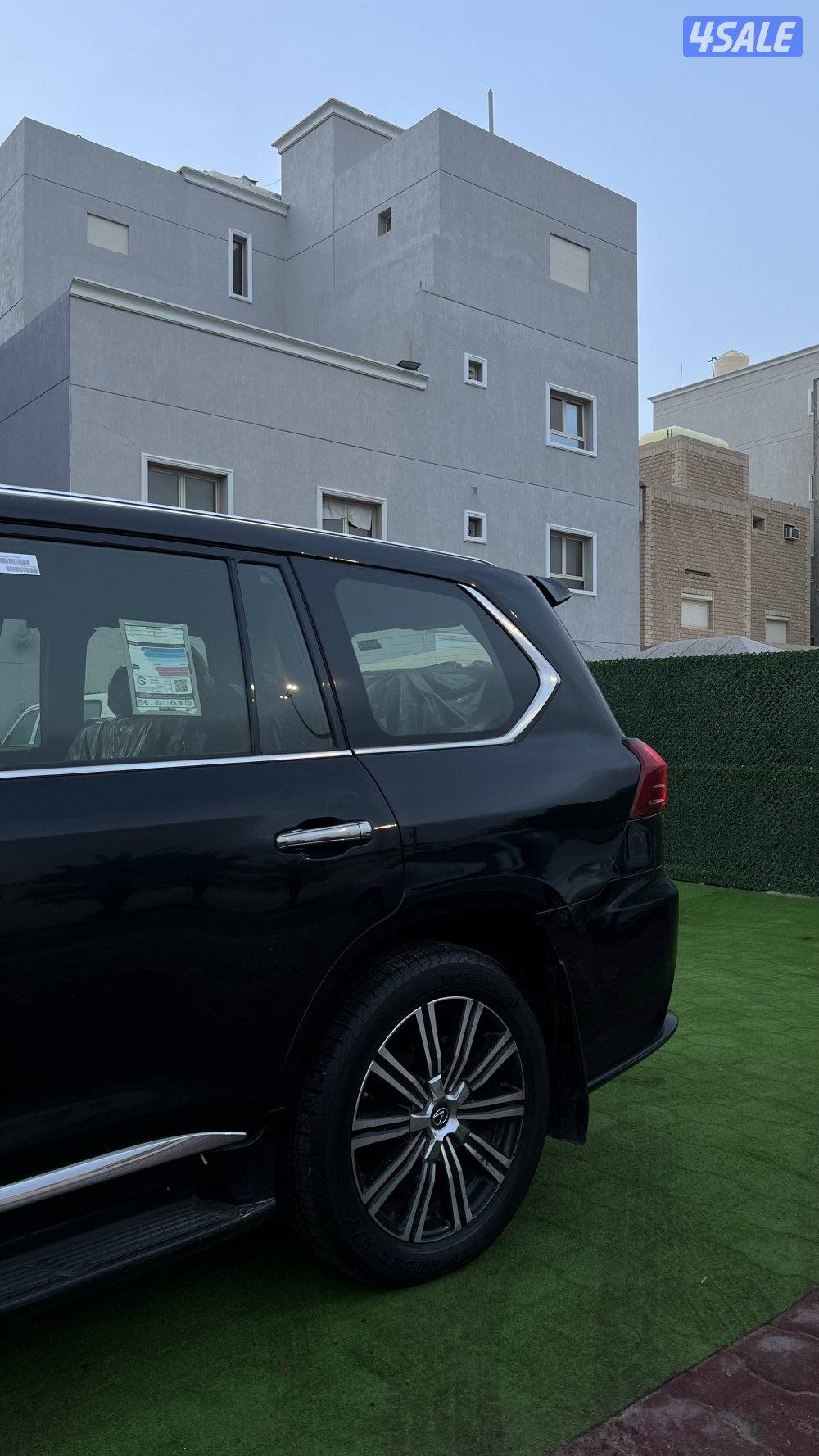 جيب لكزس 2021 اعلى فئه بالوكاله1