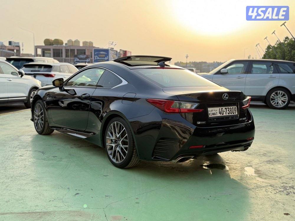 البيع كاش او اقساط لكزسRC300 موديل 20185