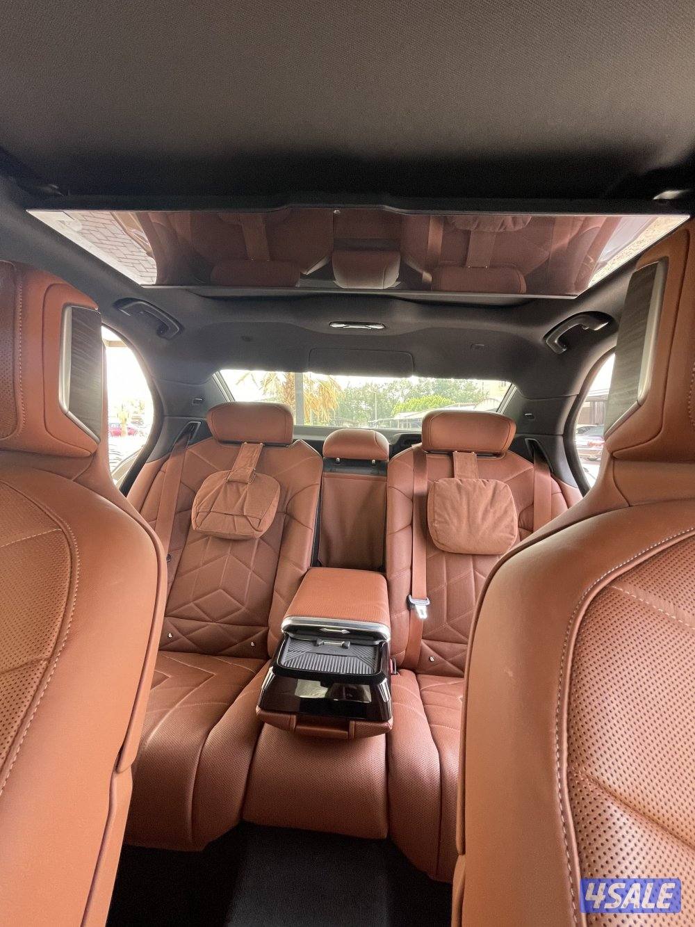 الفئة السابعة فل اوبشن شرط الفحص اللون شامبين من داخل  تأن4