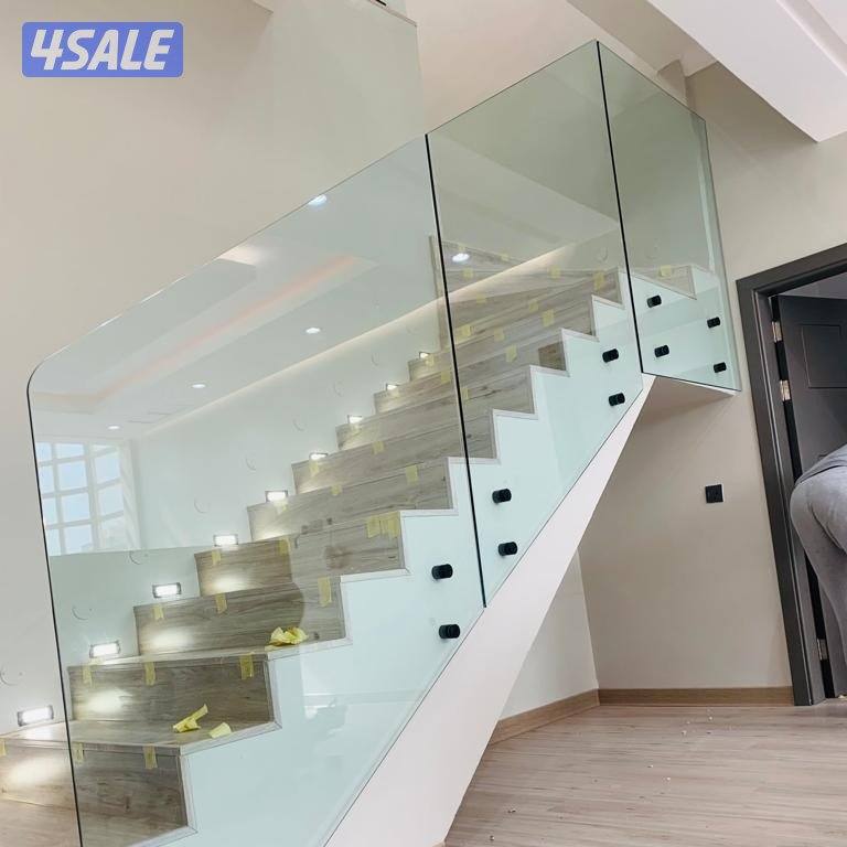 فني زجاج ومرايا وشاور بكس وطاولات طعام وتركيب جميع انواع الزجاج9