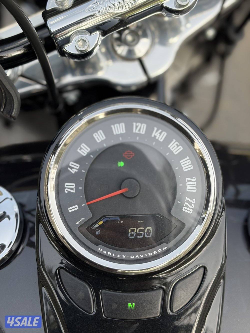 للبيع هارلي هيرتج3